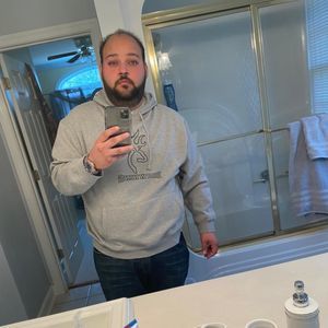 Meet your Posher, Lawrence